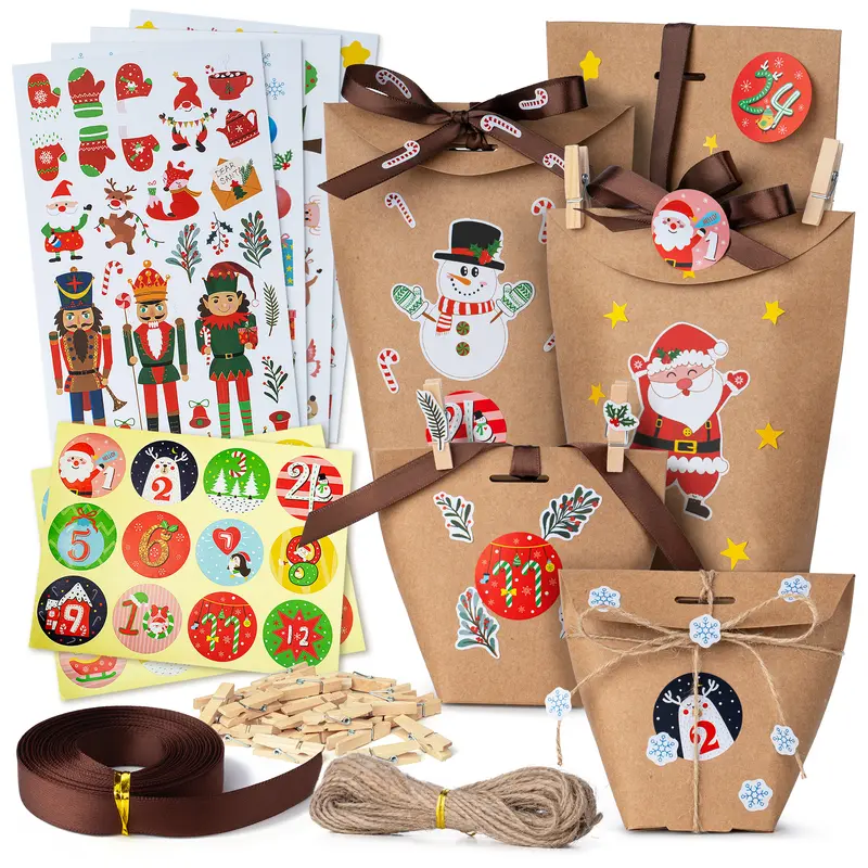 Adventskalender in Schachtel mit Weihnachtsaufklebern