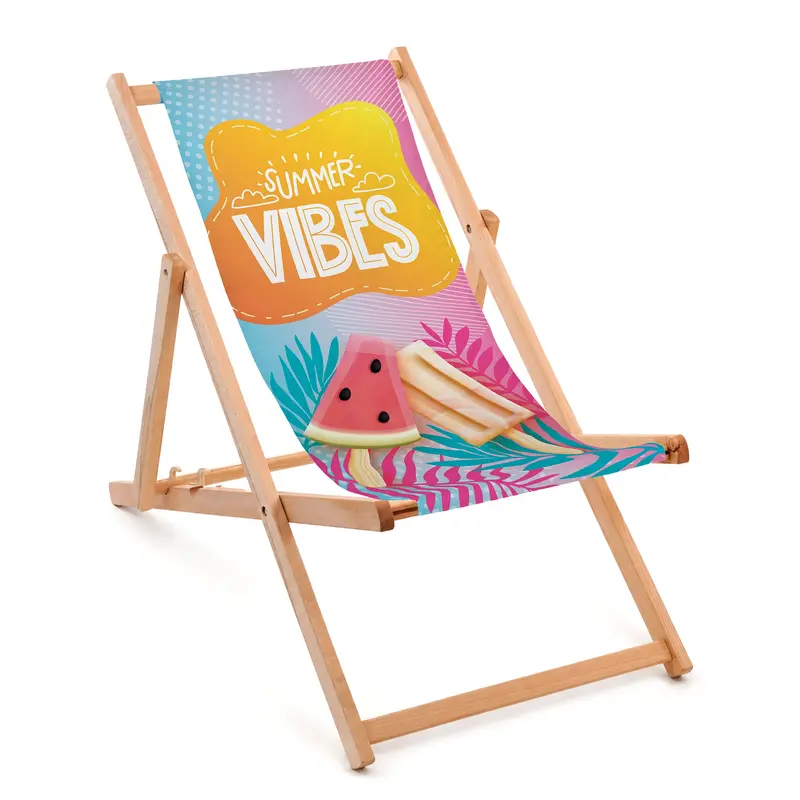Holzliegestuhl SUMMER VIBES mit einem naturgeölten Rahmen