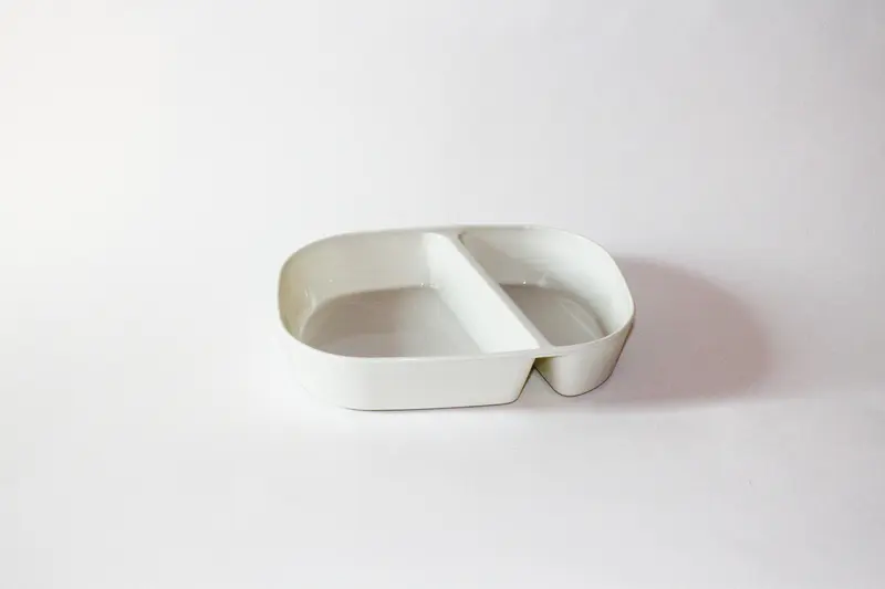 Mehrweg Menübox 2-geteilt – 236x181x47mm, Cremeweiß, 48 Stk.