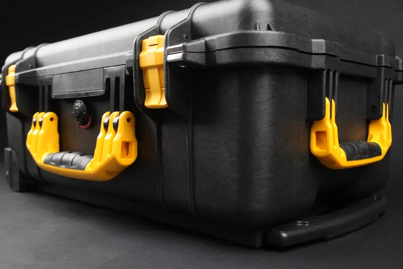 Peli™ 1510 Studio Case, inklusive Notebook-Organizer, pimpDivider, Take-a-seat und Bodenverkleidung YELLOW