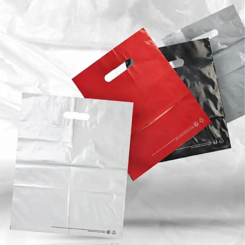 Sacs plastique recyclé — 6 formats, 5 couleurs, fabrication européenne