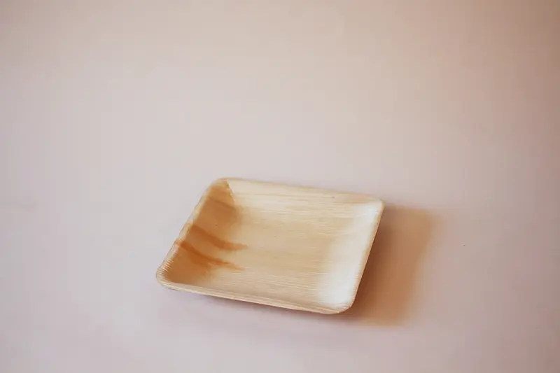 Teller Palmblatt eckig – 18×18 cm, 200 Stk.