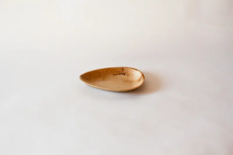 Teller Palmblatt oval – 17cm, Braun, 200 Stk.