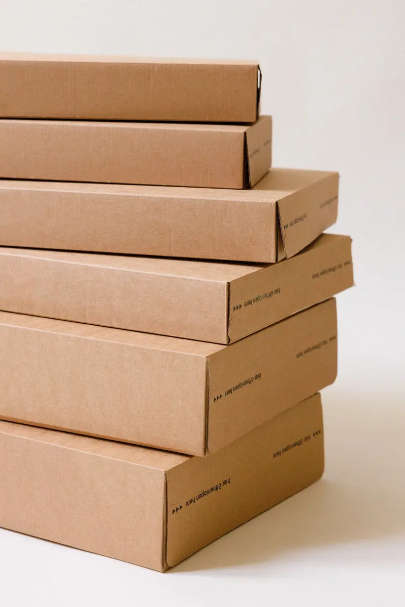Versandboxen aus Wellpappe